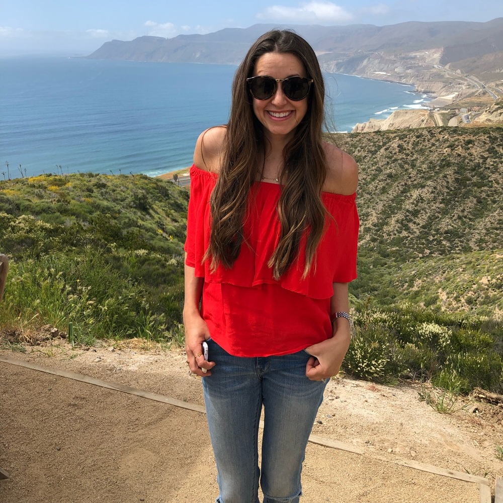 Meet your Posher, Lauren